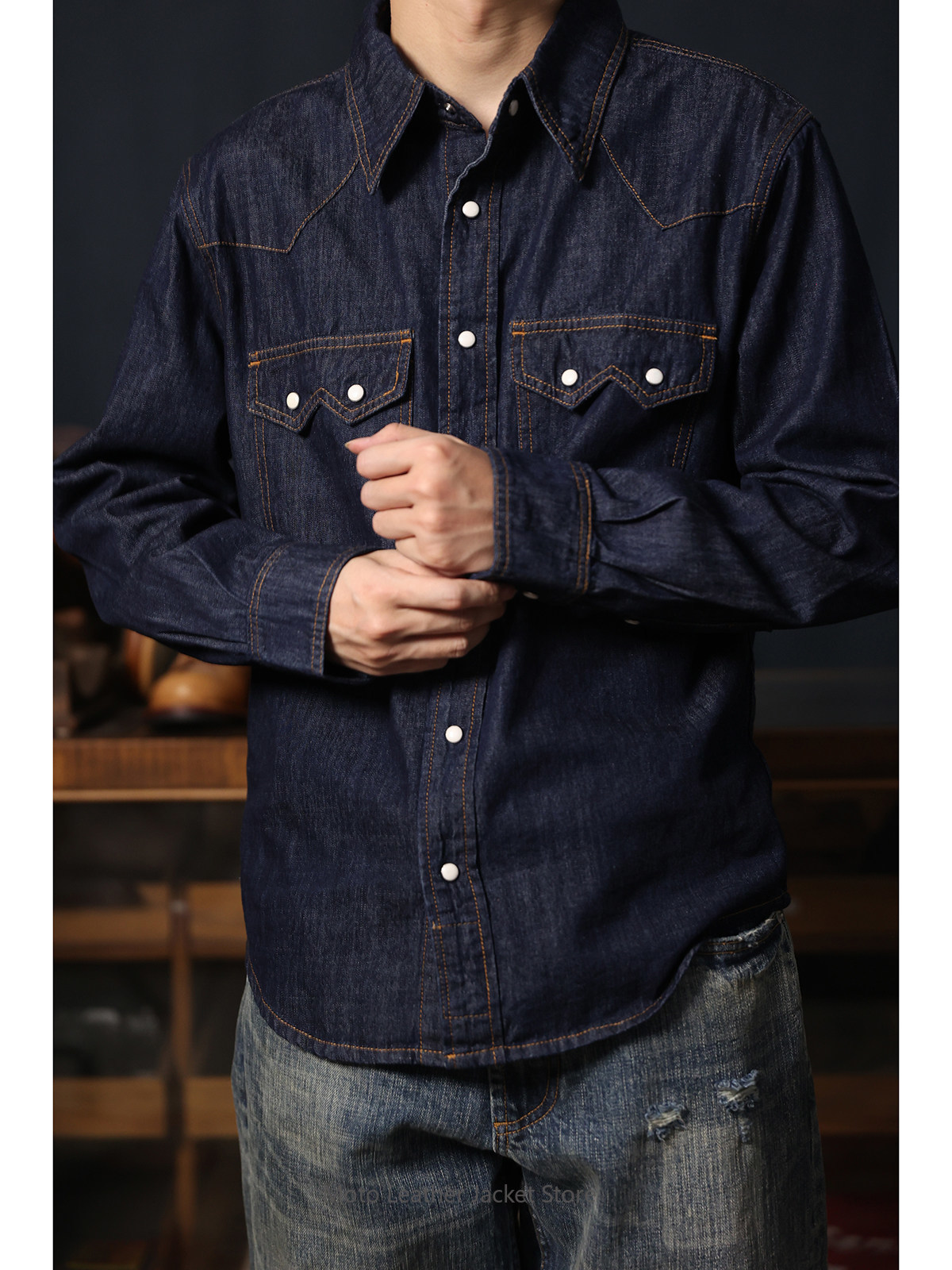 アメリカンレトロウエスタンデニムシャツ　生デニムウォッシュ加 - Mens Western Denim Pearl Snap Shirt のレビューと価格